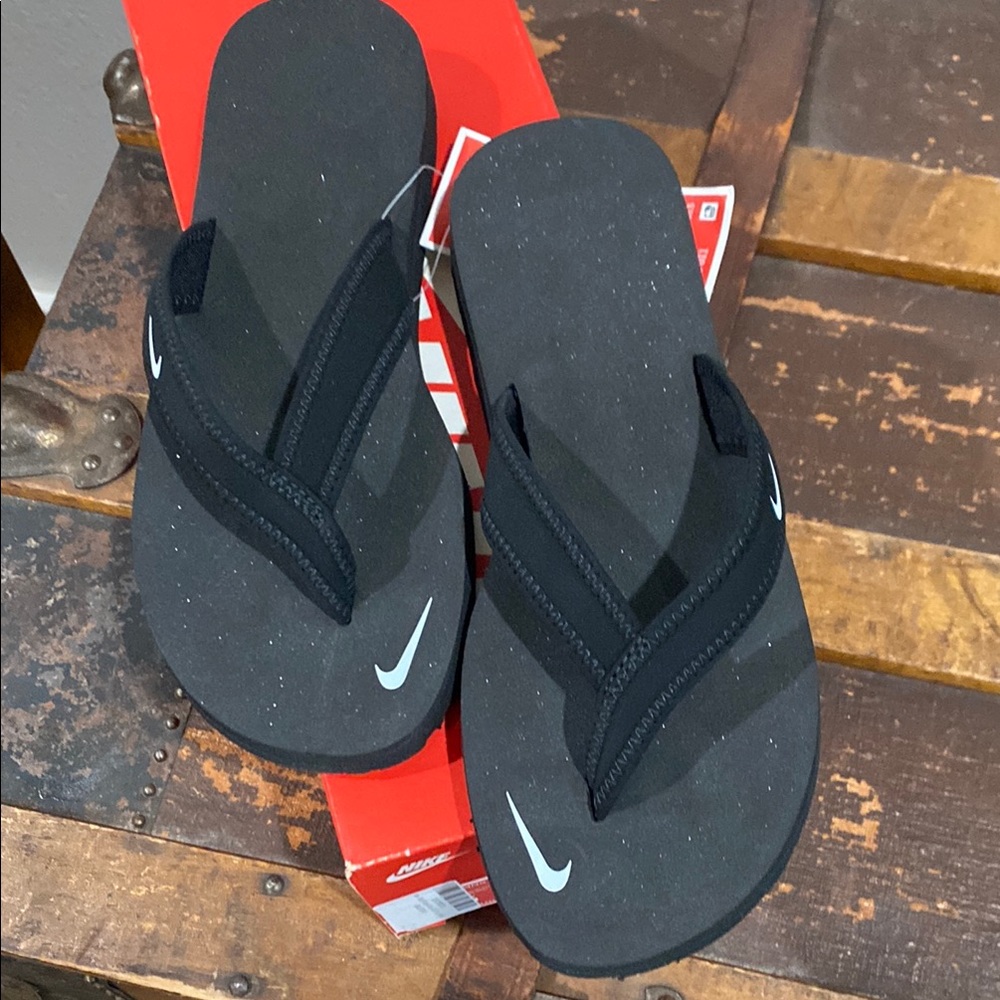 Nike Black Flip Flops